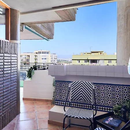 Ocean Views & Remote Work Appartamento Torremolinos