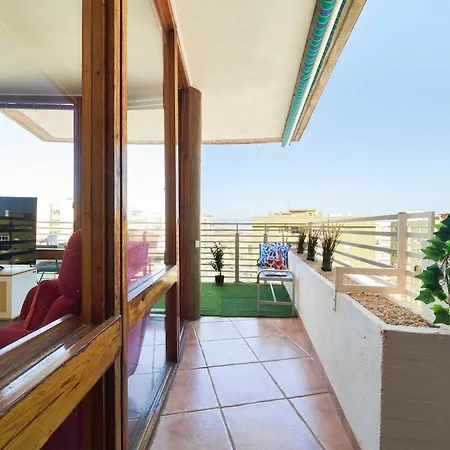 דירה Ocean Views & Remote Work *